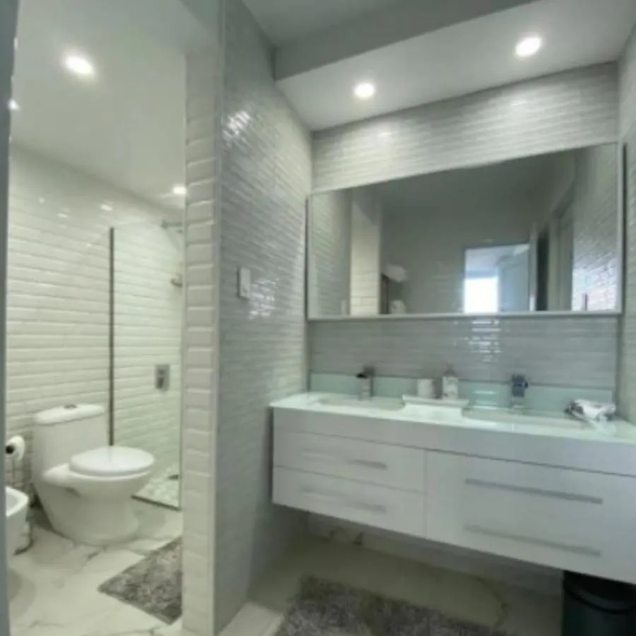 Apartamento Con Vista Al Mar En Isla Verde Carolina San Juan Daire